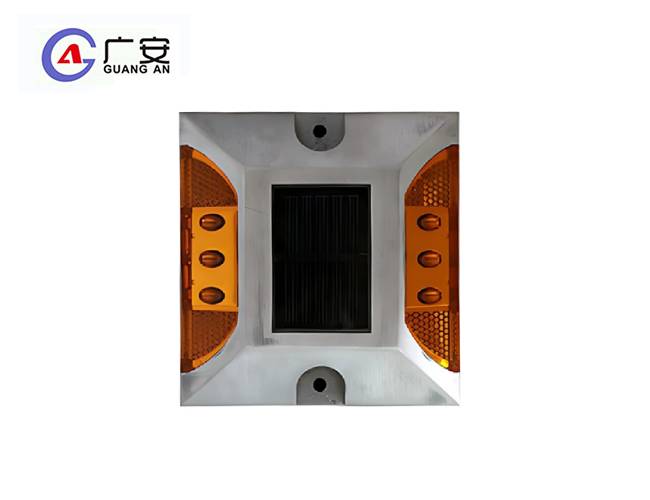 太阳能道钉大四方双面6灯