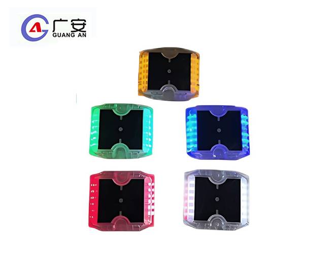 太阳能12灯塑料道钉